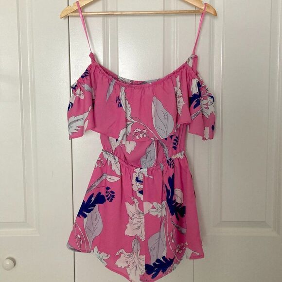 Yumi Kim Eastern Garden Pink Off The Shoulder Romper NWT size XS - Picture 6 of 8